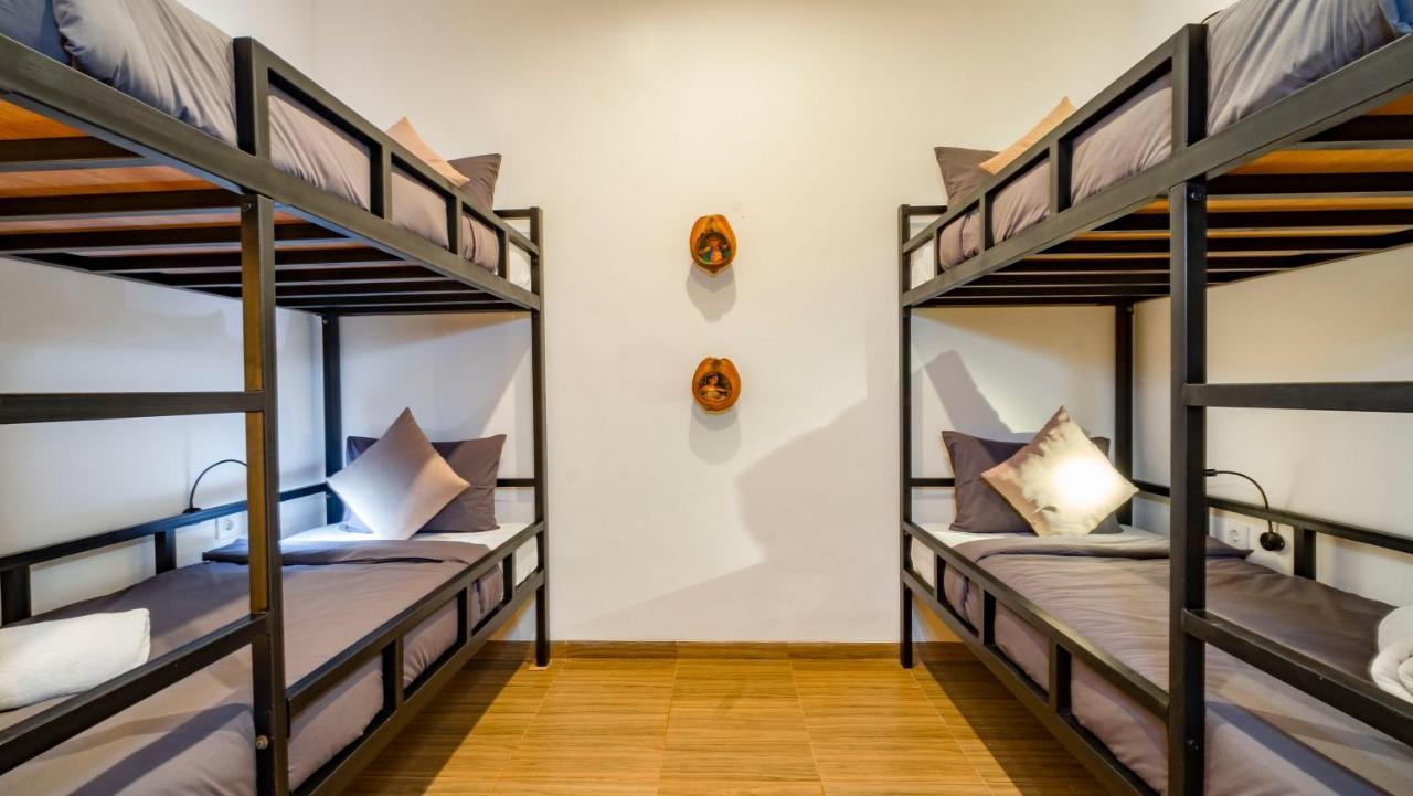 Aura Dormitory House Ubud Ngoại thất bức ảnh