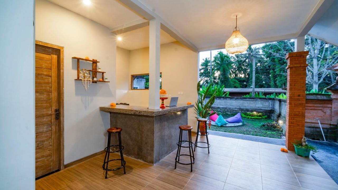 Aura Dormitory House Ubud Ngoại thất bức ảnh