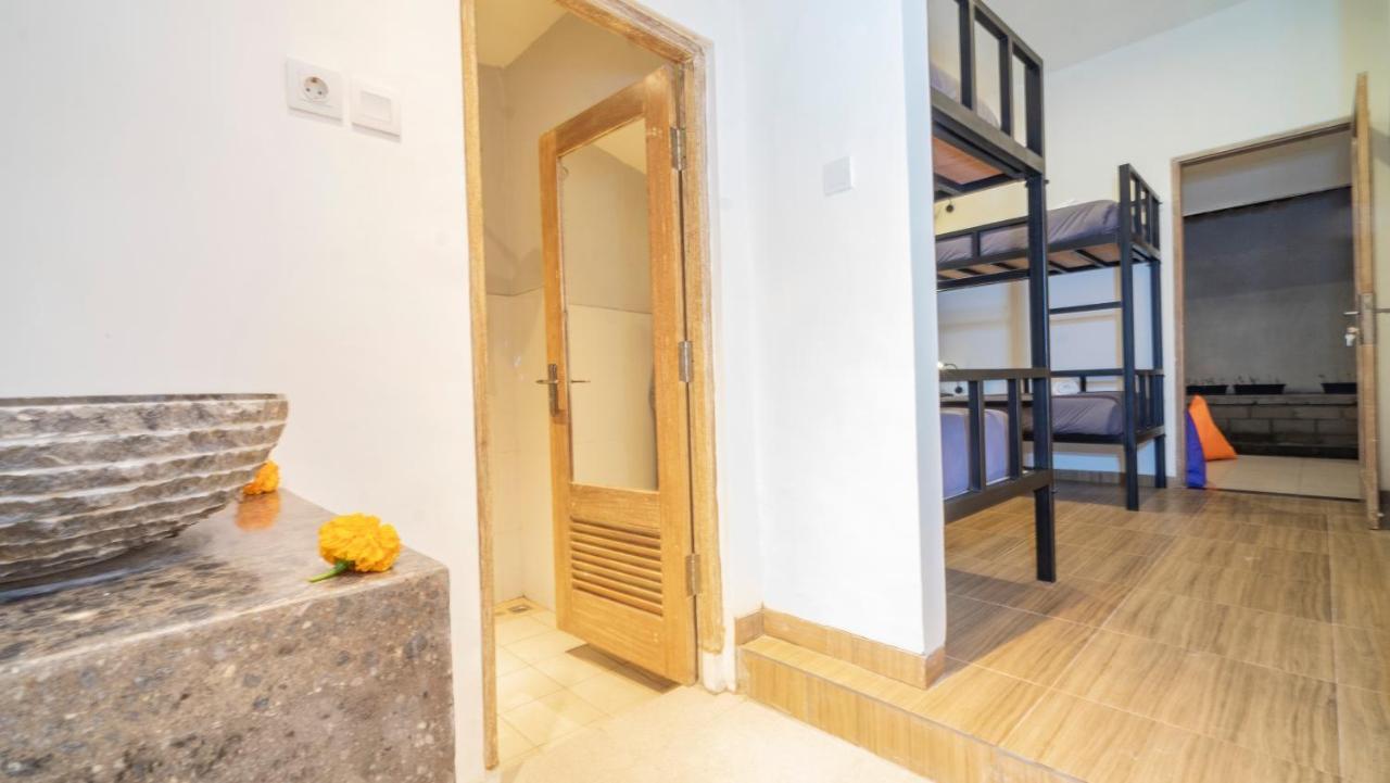 Aura Dormitory House Ubud Ngoại thất bức ảnh